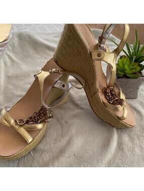 Belle Gold Espadrille Wedge Sandals with Chain Detail Size 10
